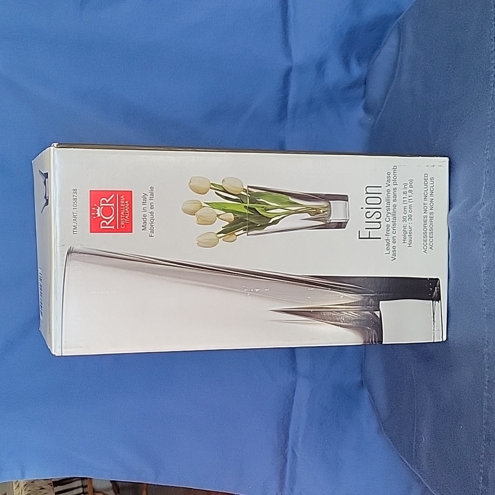 RCR Cristalleria Italiana Luxion vase